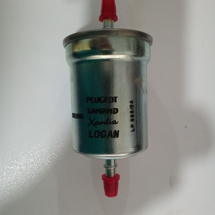 فیلتر سوخت لوکومبیل کد 666/24 مناسب برای پژو / پراید یورو 4/ ولکس C30/ راین V5 - رنو L90 , ...